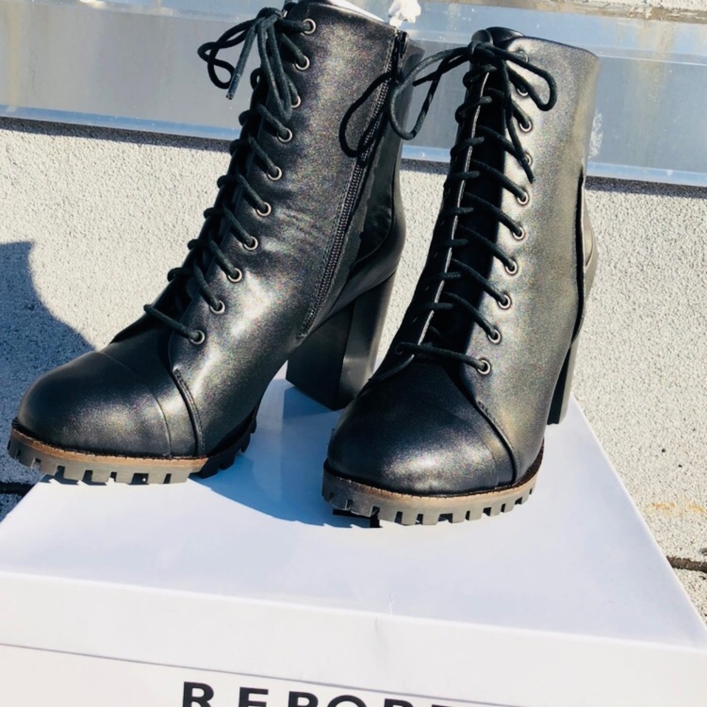 Report Shoes black leather lace booties (US 10)